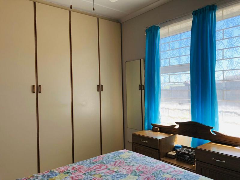 2 Bedroom Property for Sale in De Kelders Western Cape